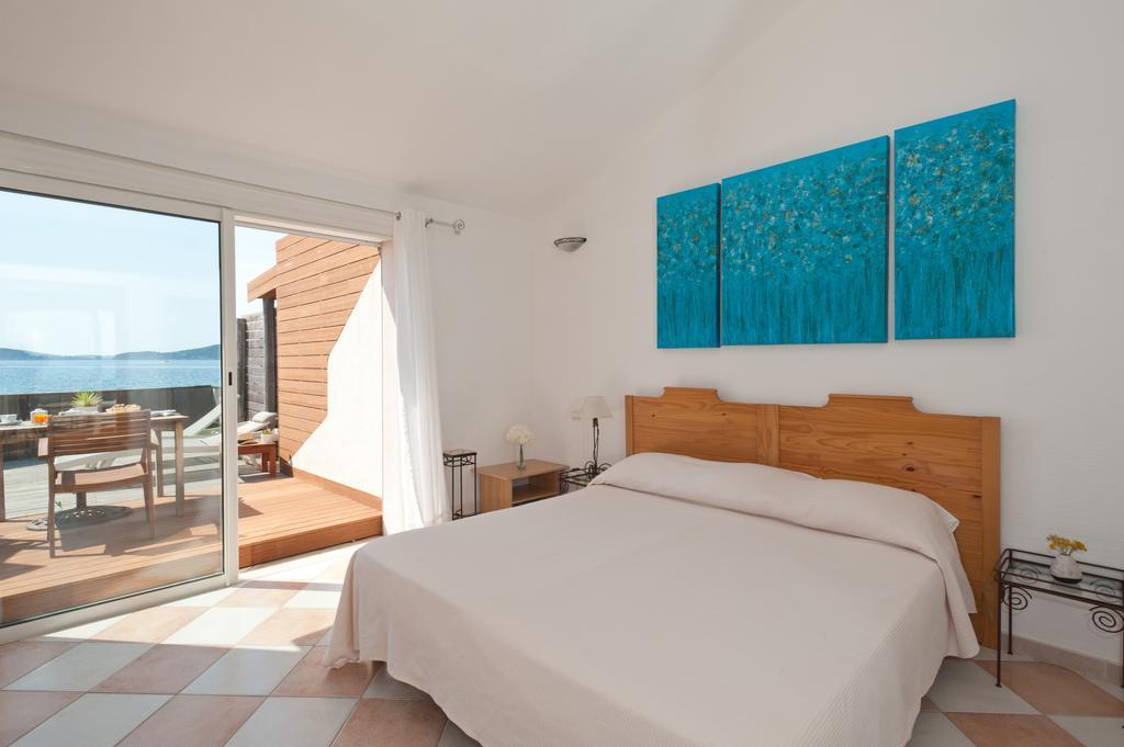 Domaine De Caranella Otel Porto-Vecchio  Oda fotoğraf